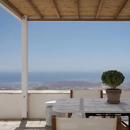 Morfes Luxury Apartment Triandáros