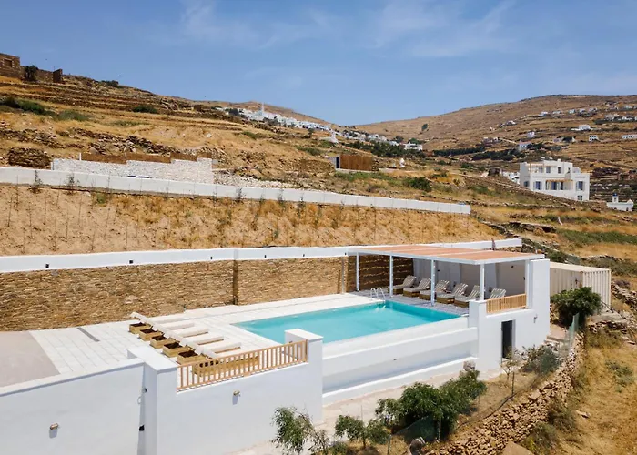 Morfes Luxury アパート *