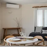 Morfes Luxury Διαμέρισμα Τριαντάρος