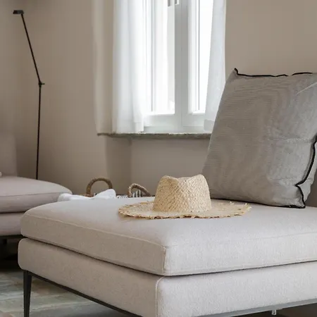 Апартаменты Morfes Luxury