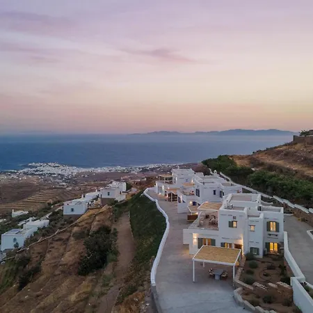 Апартаменты Morfes Luxury
