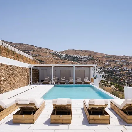 Morfes Luxury Triandaros (Tinos)
