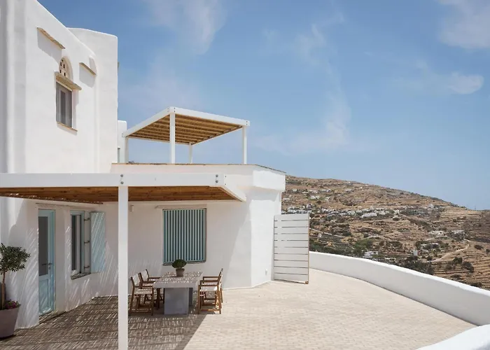 Апартаменты Morfes Luxury Triandaros (Tinos)